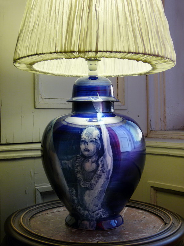 Lampa Artistka